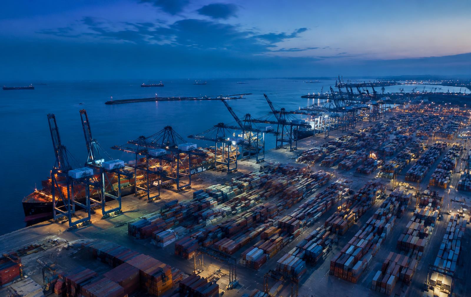 International shipment and logistics